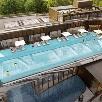 Vonkajší bazén s nekonečným okrajom